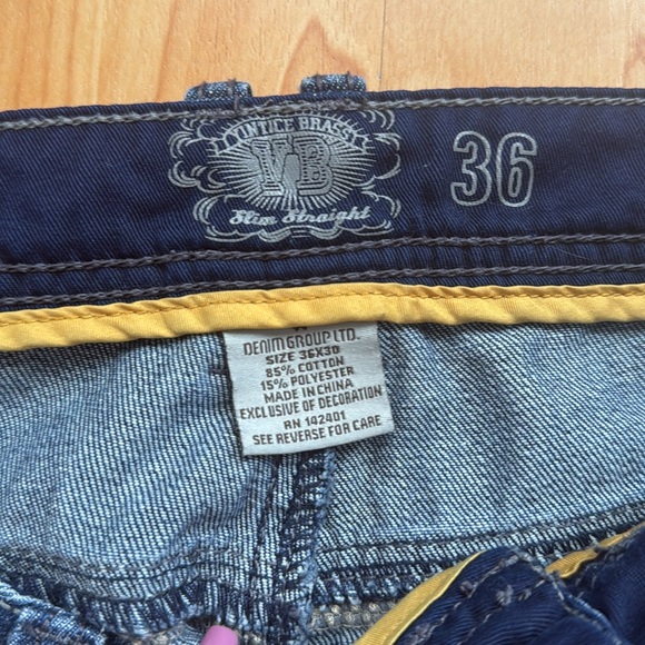 Vintage Brass Jeans size 36x30. Dark wash. Preowned. - Picture 6 of 12